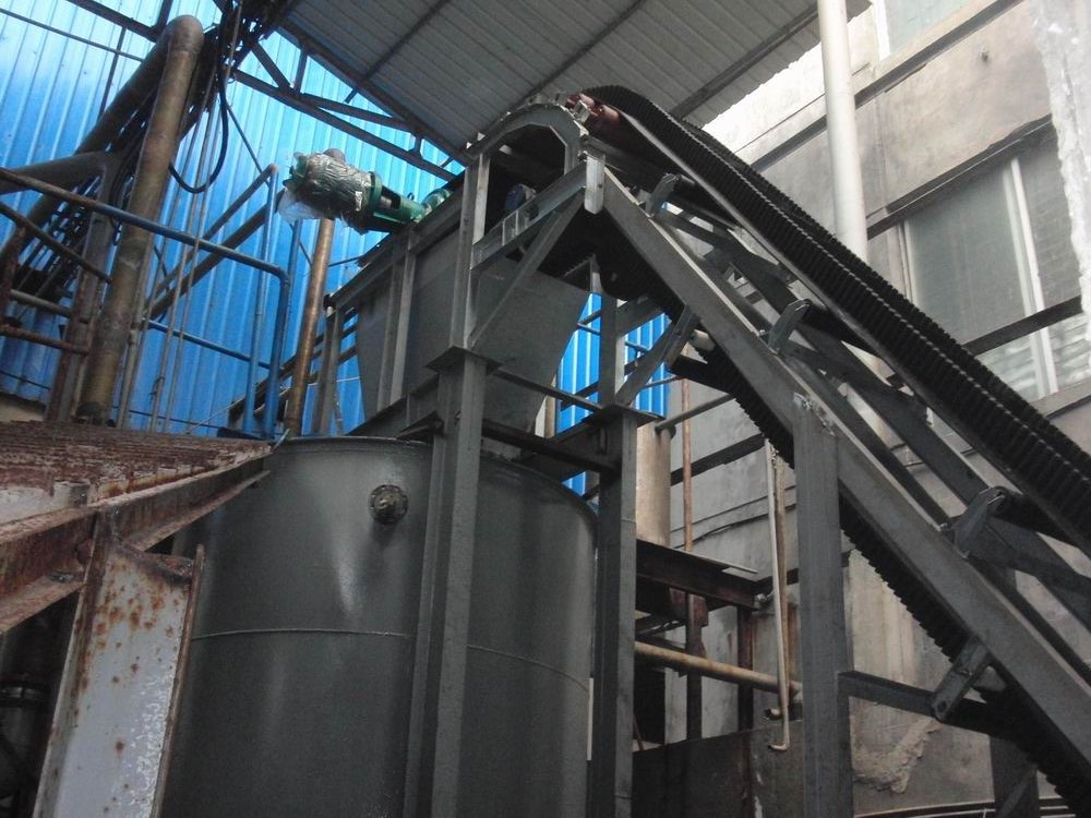 Nh&agrave; sản xuất băng tải đai nghi&ecirc;ng nghi&ecirc;ng