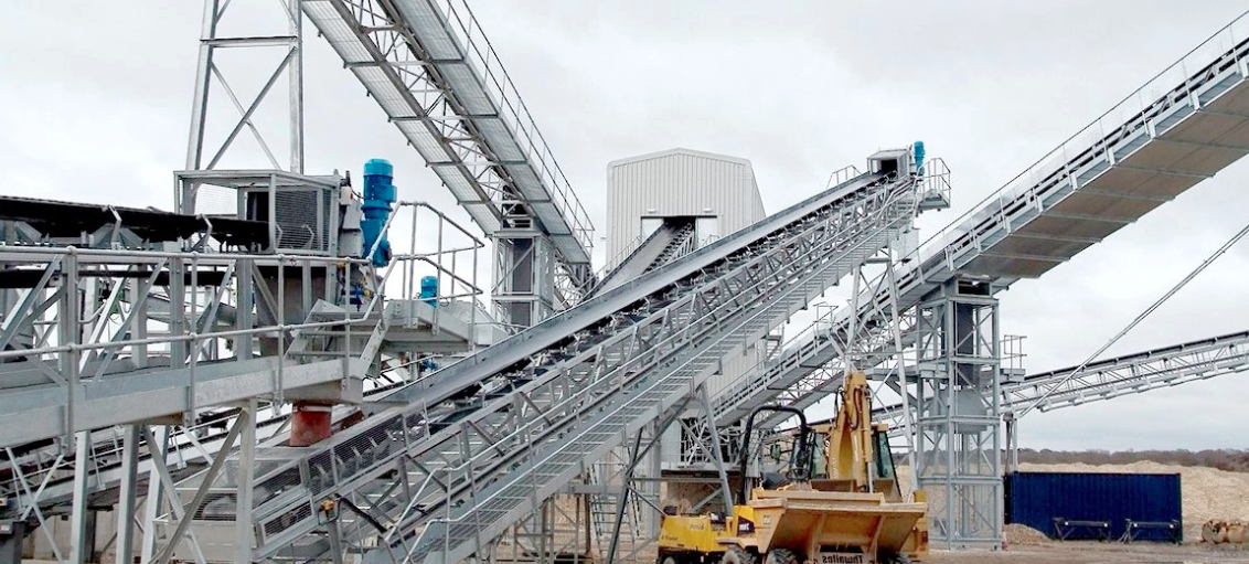 Nghi&ecirc;n cứu & Ph&aacute;t triển